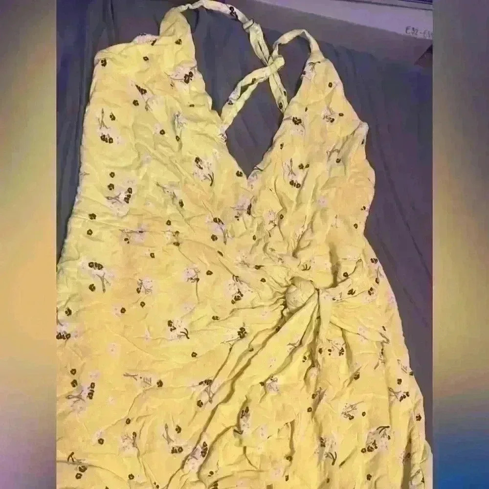 Free People Electric Yellow Floral Sleeveless Tango At Night Wrap Romper 10 - Picture 12 of 15